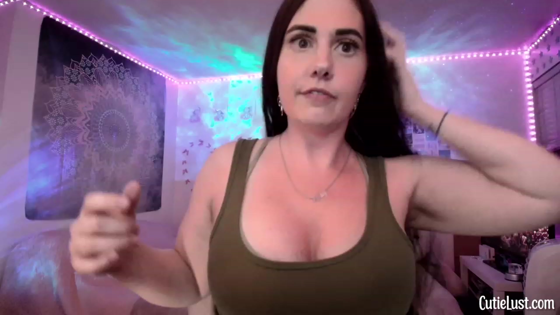 Gallery image thumbnail from Ashley's myfreecams stream on, 07/30/2023, 07:25 image 13 of 20
