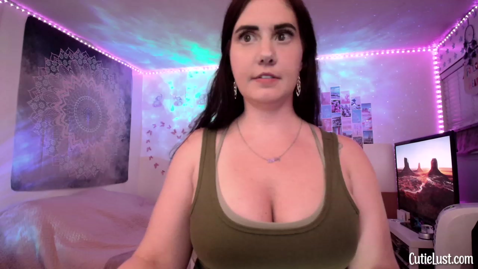 Gallery image thumbnail from Ashley's myfreecams stream on, 07/30/2023, 07:25 image 20 of 20