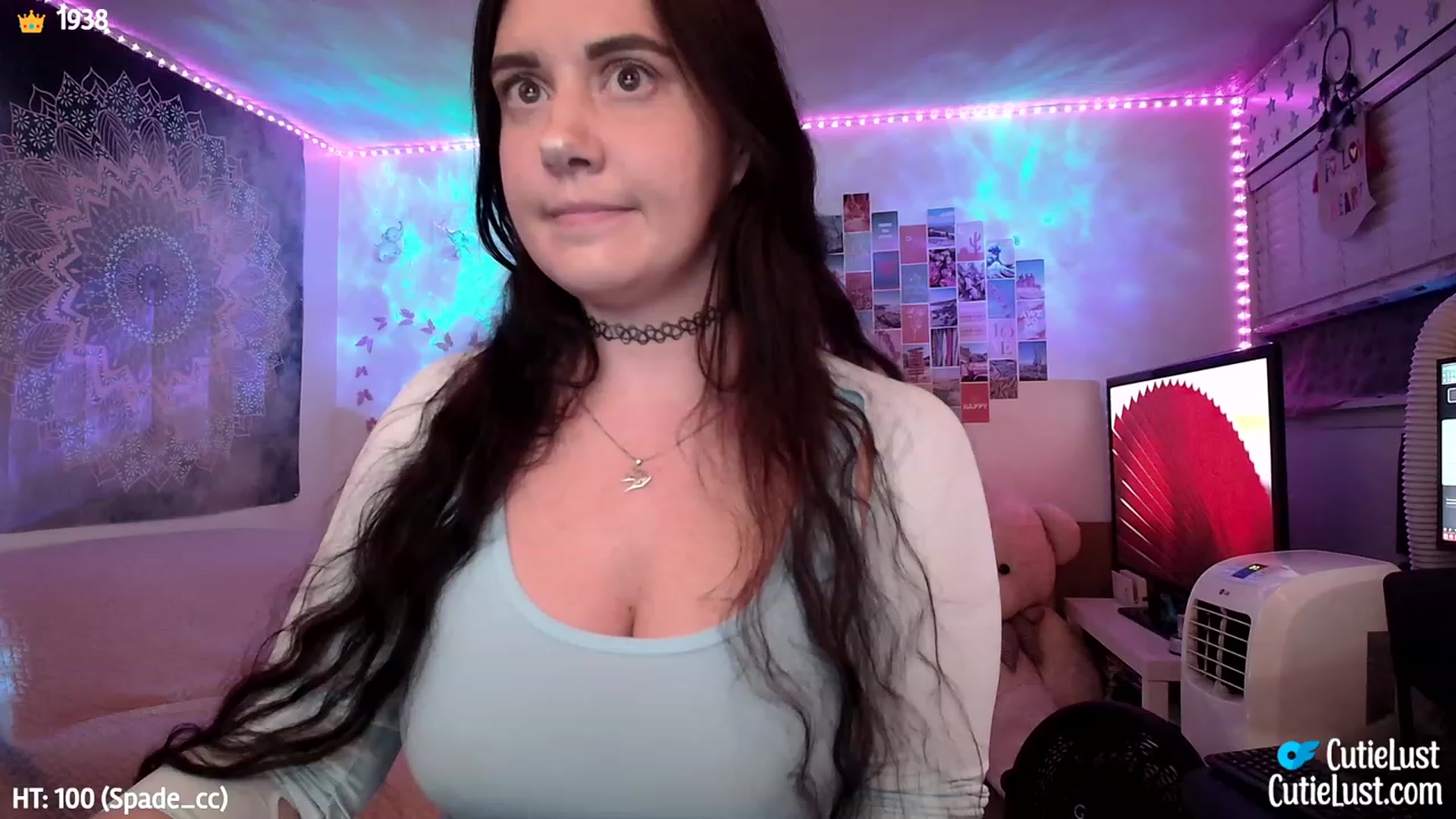 Gallery image thumbnail from Ashley's myfreecams stream on, 08/26/2023, 08:47 image 5 of 20