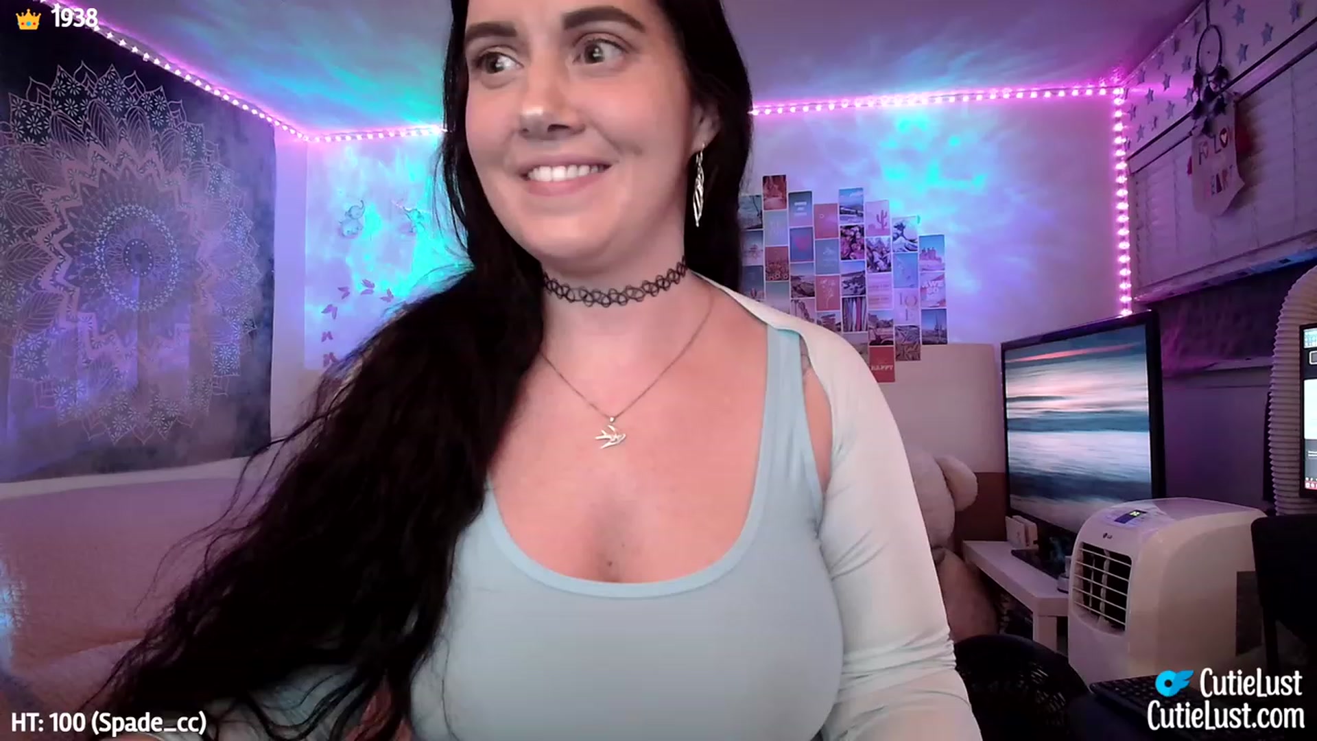 Gallery image thumbnail from Ashley's myfreecams stream on, 08/26/2023, 08:47 image 6 of 20