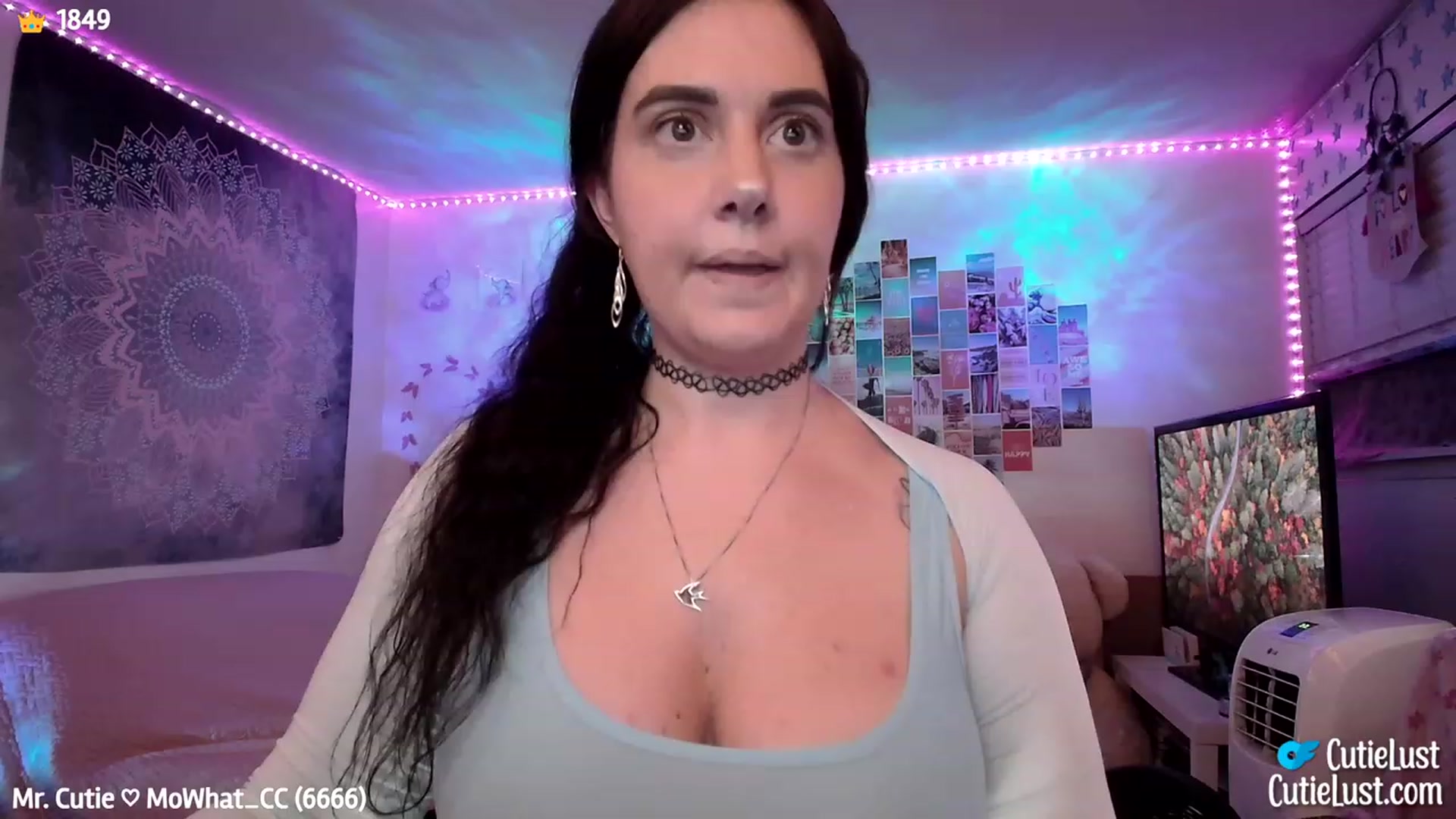 Gallery image thumbnail from Ashley's myfreecams stream on, 08/26/2023, 10:20 image 14 of 20