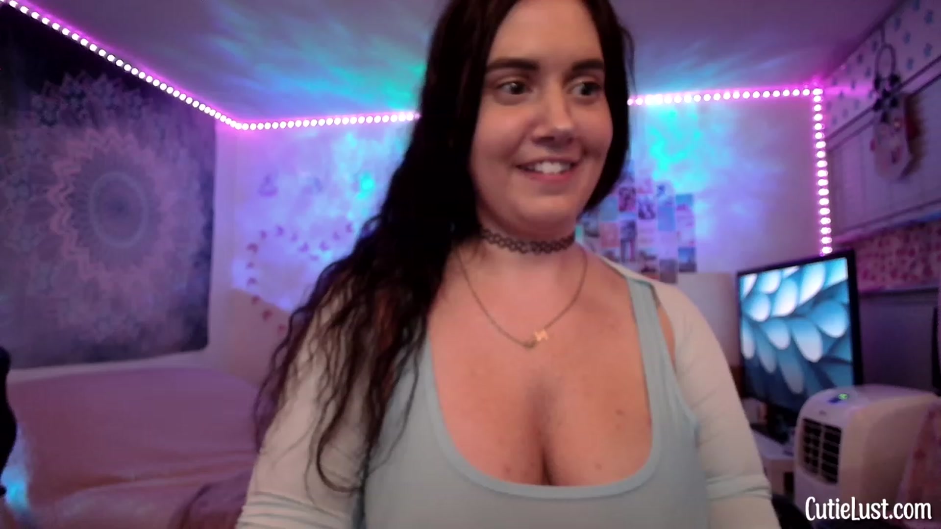 Gallery image thumbnail from Ashley's myfreecams stream on, 08/26/2023, 11:06 image 16 of 20