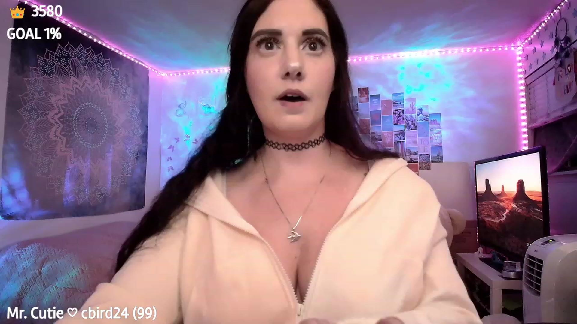 Gallery image thumbnail from Ashley's myfreecams stream on, 09/30/2023, 07:28 image 19 of 20
