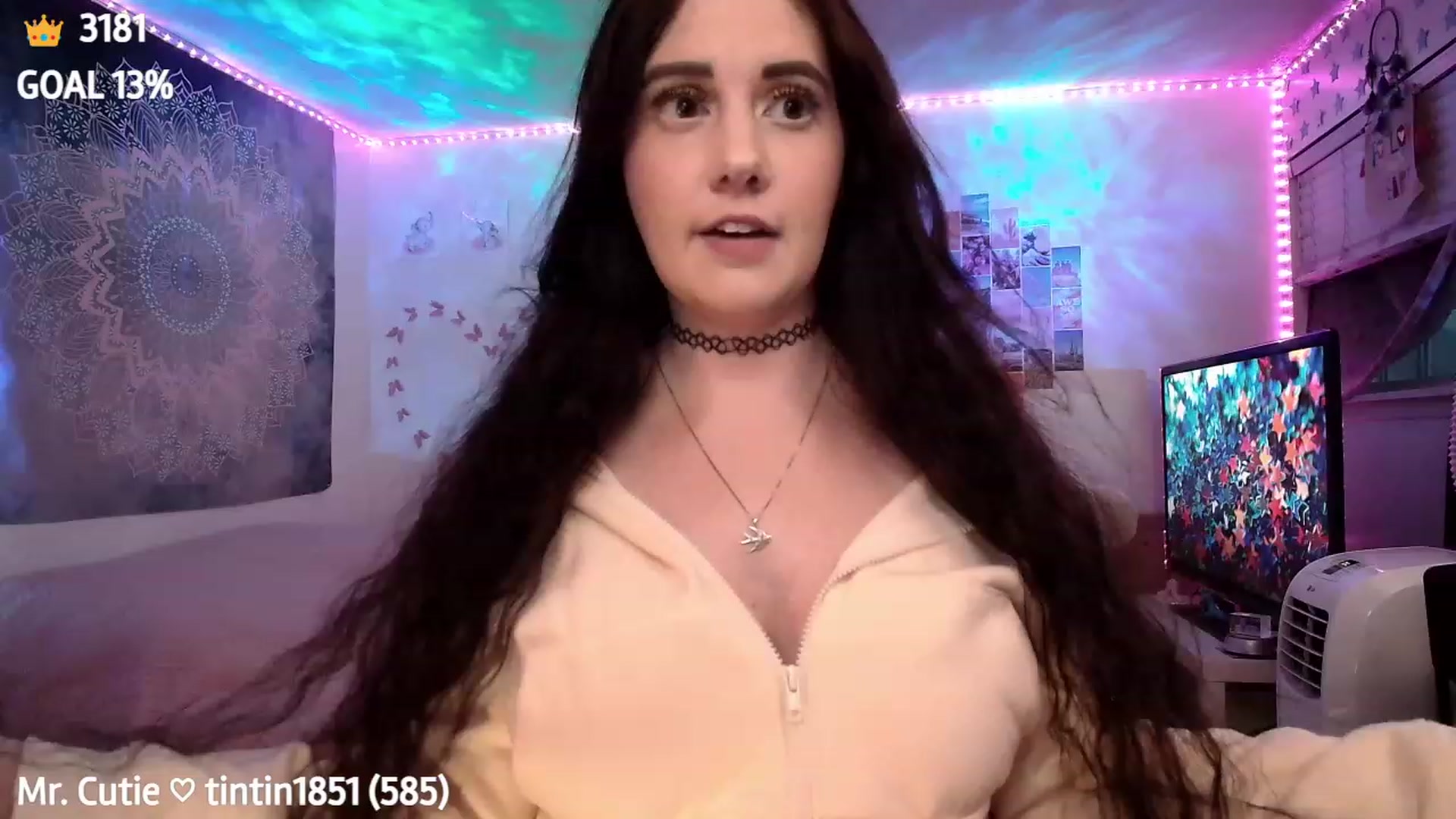 Gallery image thumbnail from Ashley's myfreecams stream on, 09/30/2023, 11:18 image 12 of 20