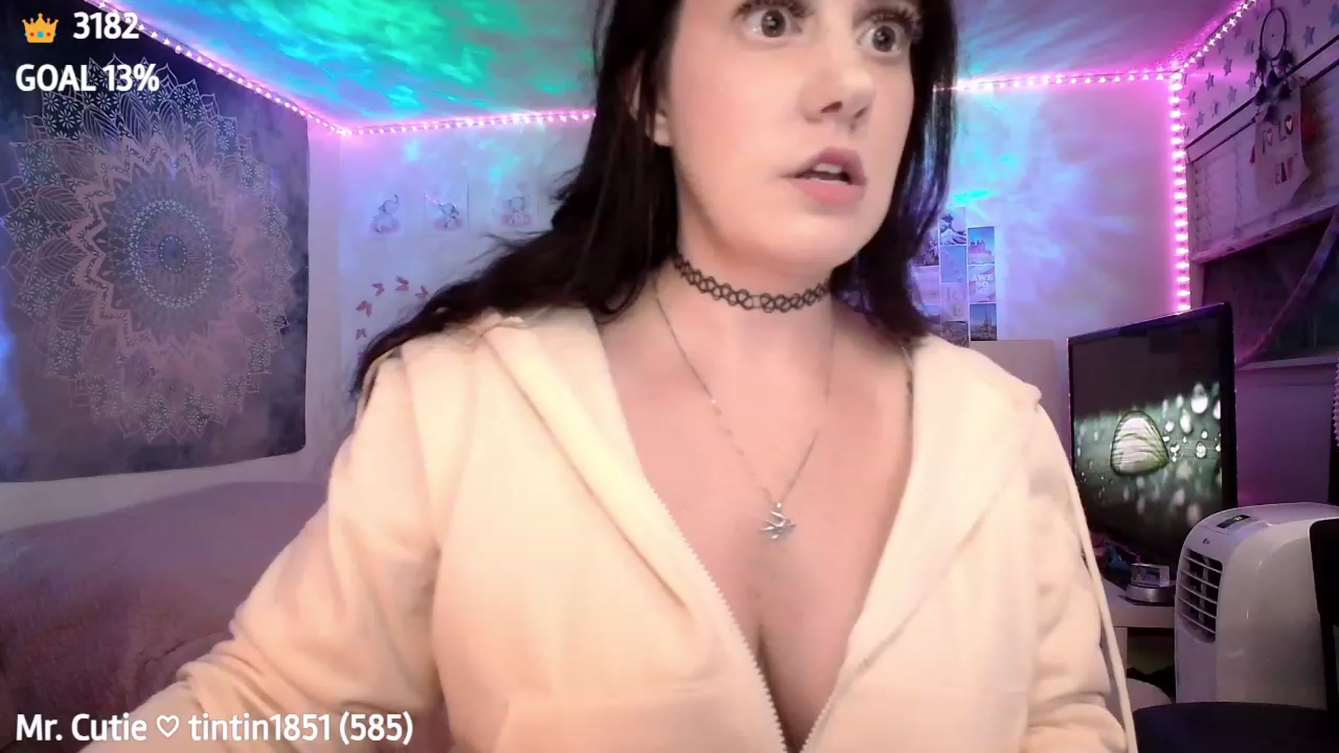 Gallery image thumbnail from Ashley's myfreecams stream on, 09/30/2023, 11:18 image 11 of 20