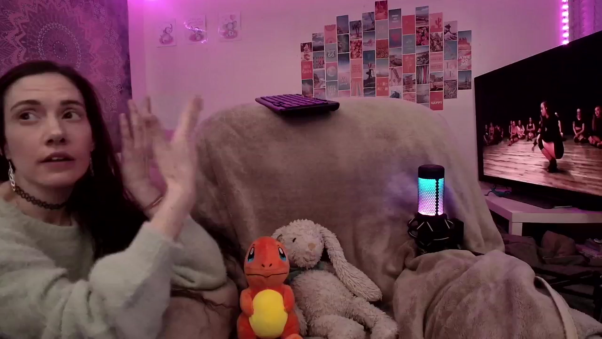 Gallery image thumbnail from Ashley's myfreecams stream on, 10/13/2024, 09:45 image 18 of 20