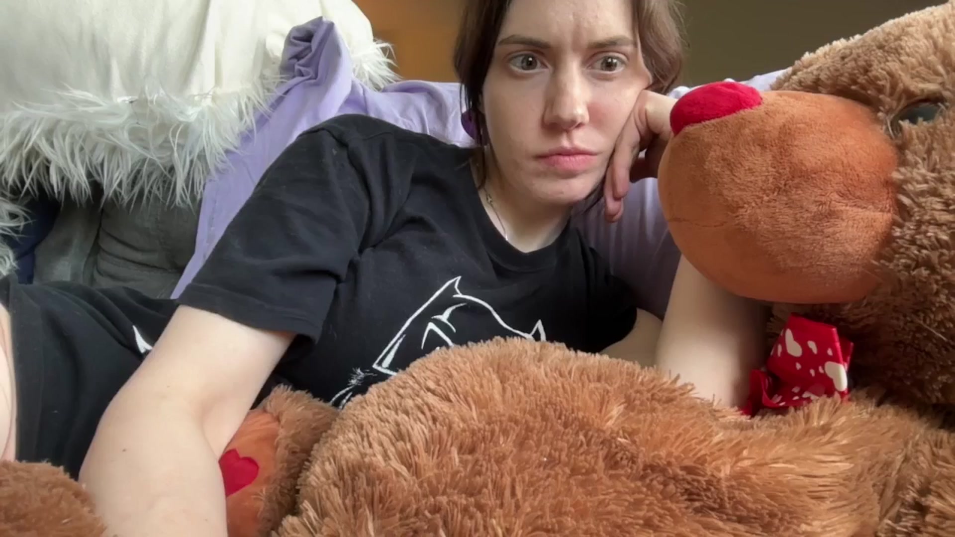 Gallery image thumbnail from Ashley's myfreecams stream on, 05/10/2025, 17:34 image 5 of 20