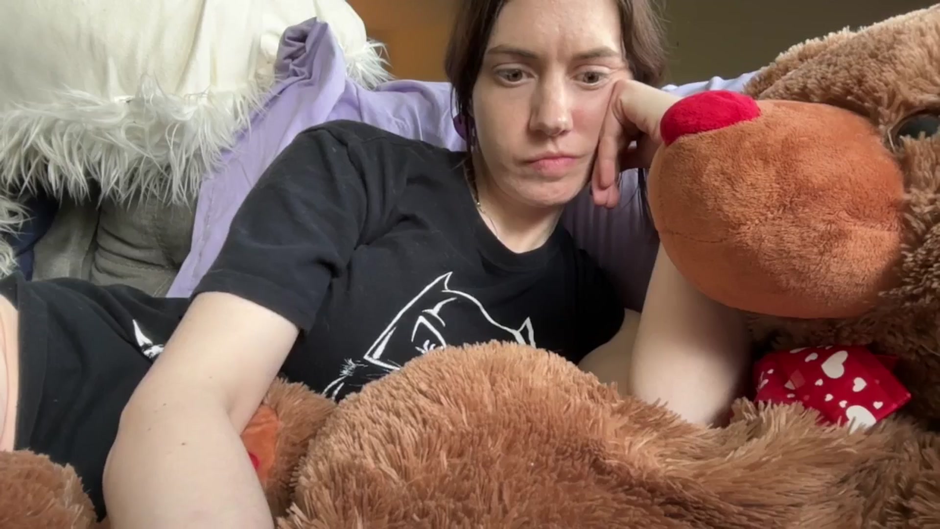 Gallery image thumbnail from Ashley's myfreecams stream on, 05/10/2025, 17:34 image 18 of 20