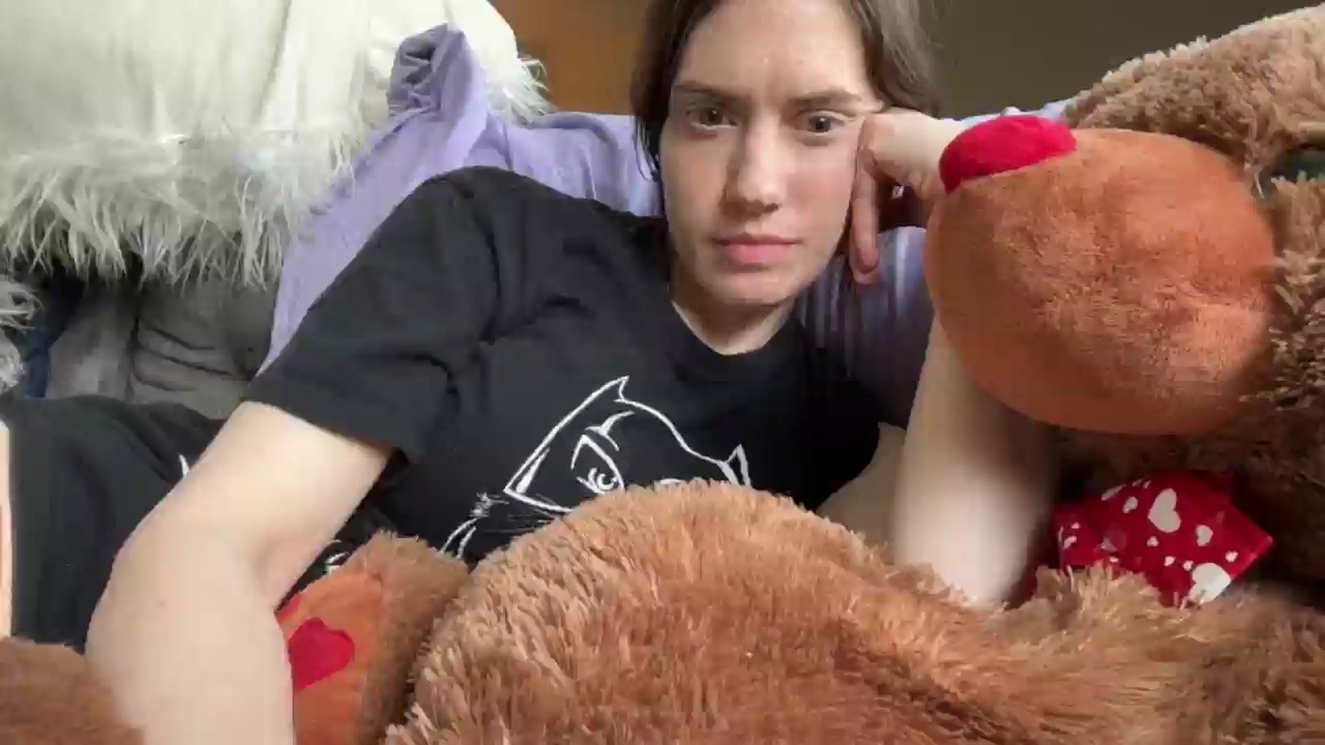 Gallery image thumbnail from Ashley's myfreecams stream on, 05/10/2025, 17:34 image 12 of 20
