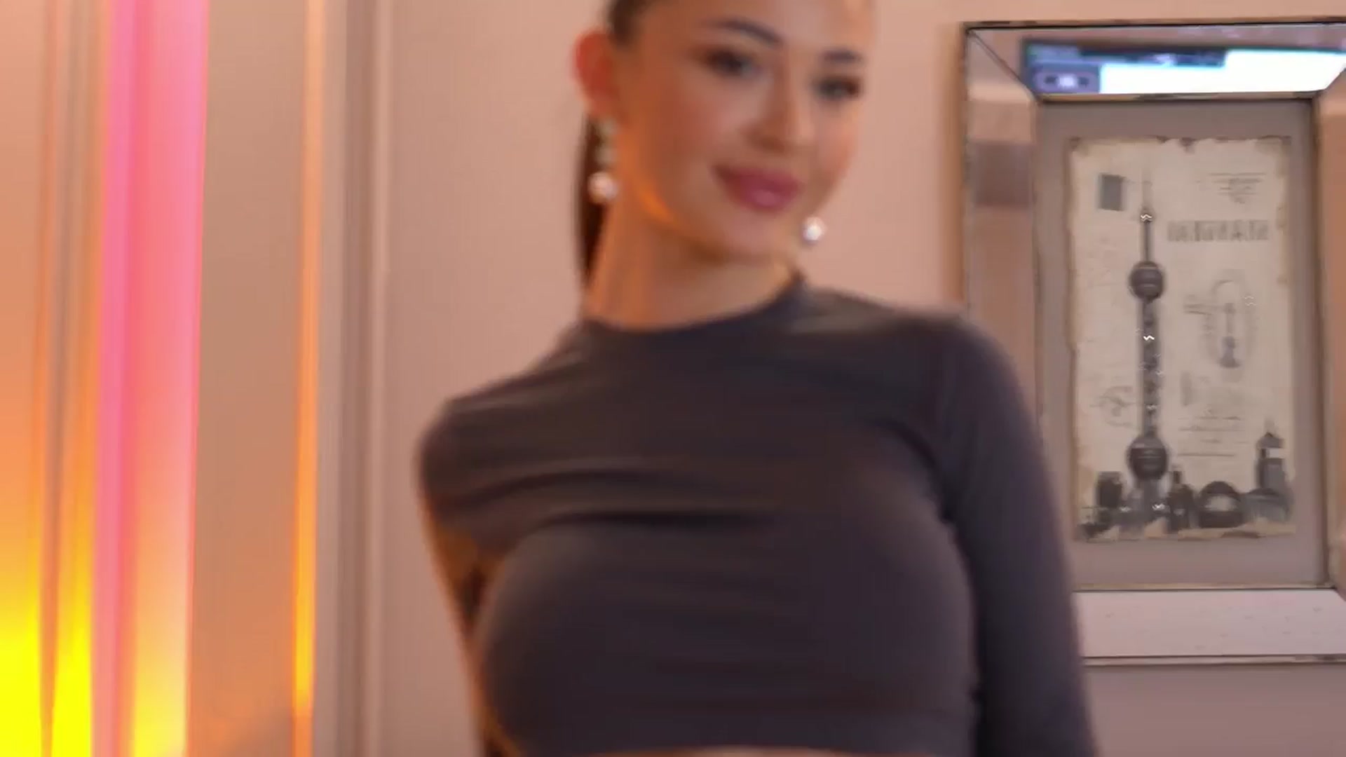 Gallery image thumbnail from AshleyBae's myfreecams stream on, 03/06/2025, 14:05 image 13 of 20