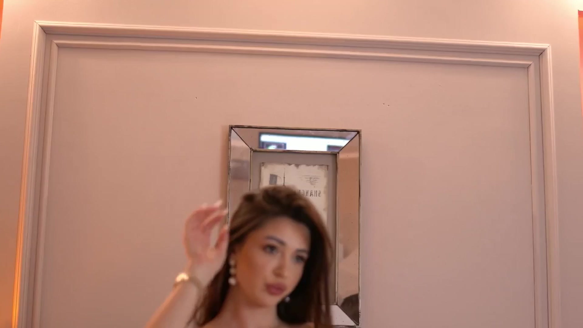 Gallery image thumbnail from AshleyBae's myfreecams stream on, 04/25/2025, 08:07 image 20 of 20