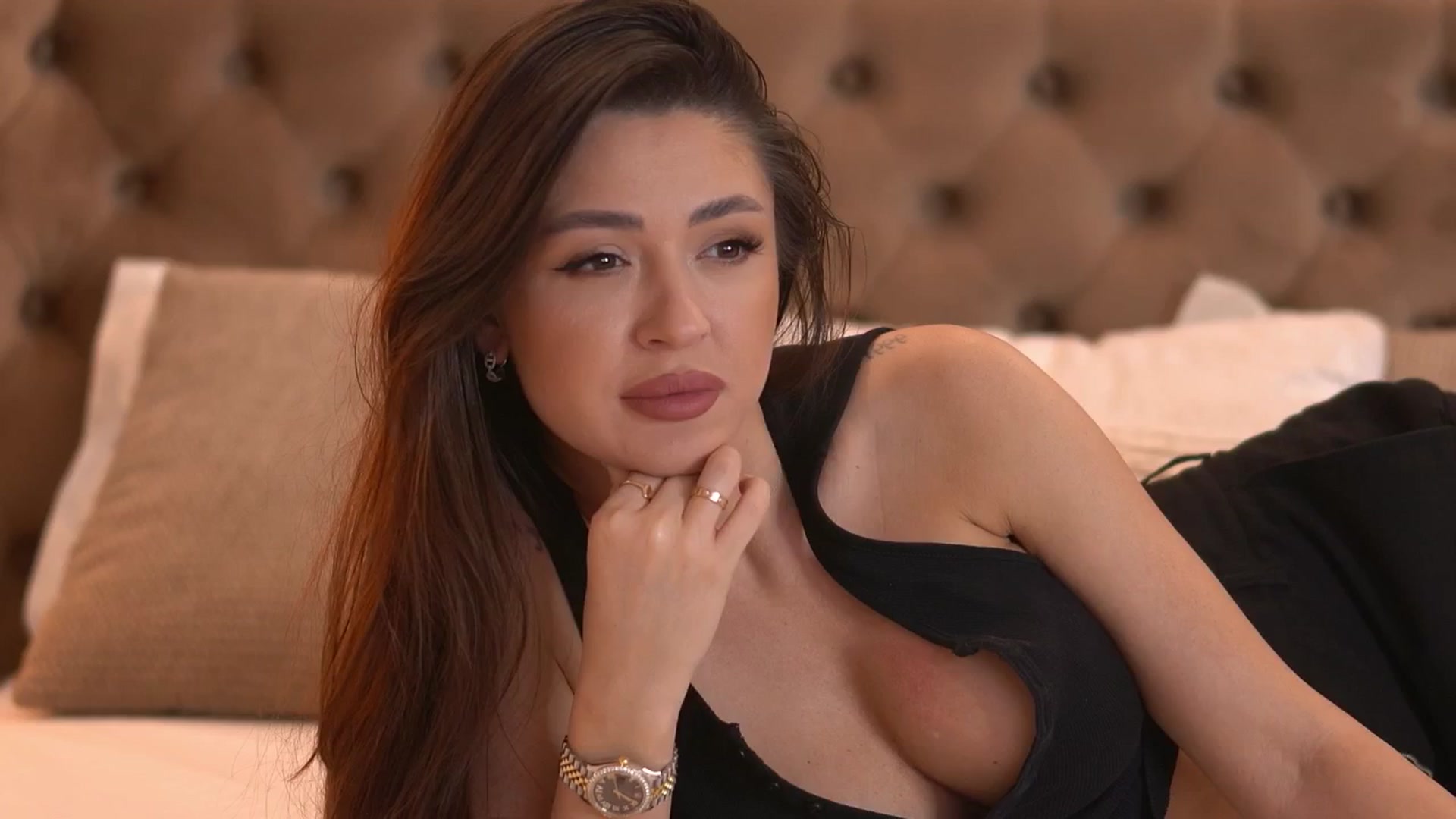 Gallery image thumbnail from AshleyBae's myfreecams stream on, 11/11/2025, 13:19 image 9 of 20