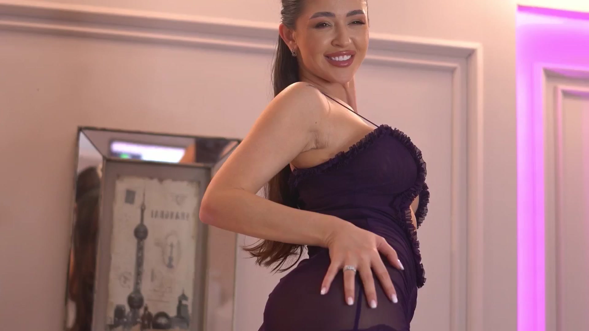Gallery image thumbnail from AshleyBae's myfreecams stream on, 03/04/2026, 14:27 image 6 of 20