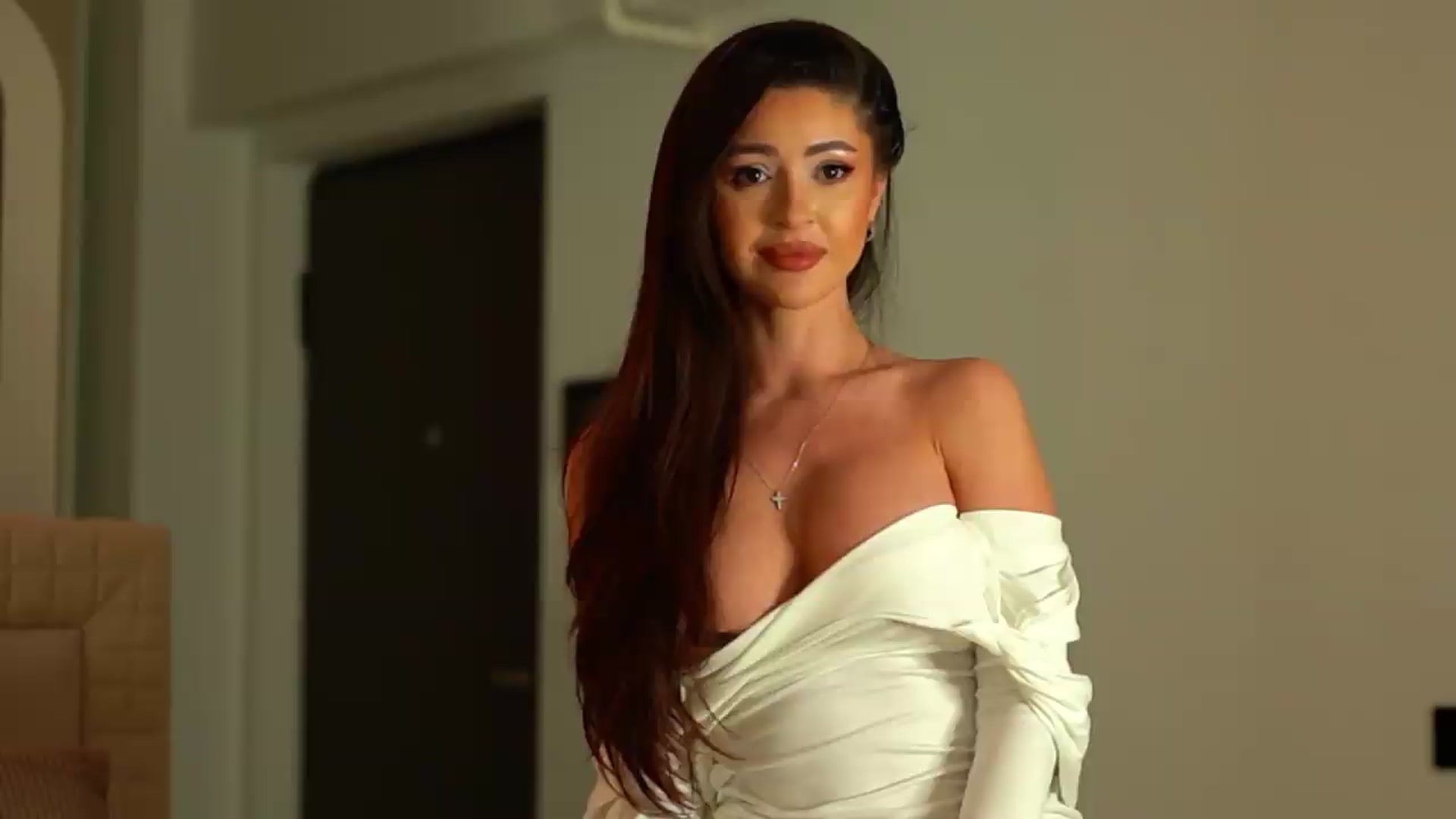 Gallery image thumbnail from AshleyBae's myfreecams stream on, 08/12/2026, 13:56 image 14 of 20