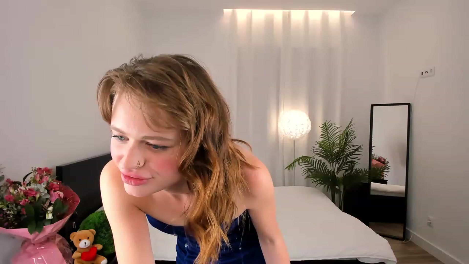 Gallery image thumbnail from AshleyBamby's myfreecams stream on, 08/25/2023, 23:45 image 19 of 20