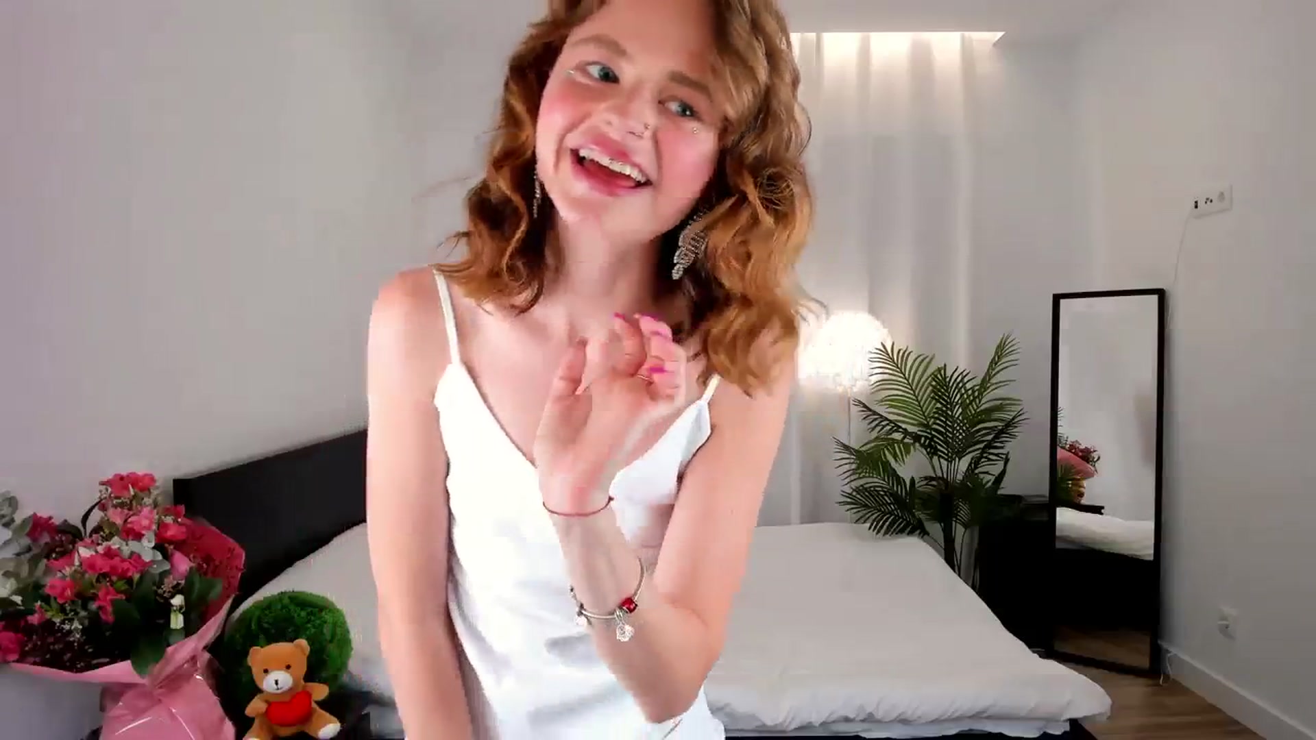 Gallery image thumbnail from AshleyBamby's myfreecams stream on, 08/27/2023, 18:49 image 7 of 20