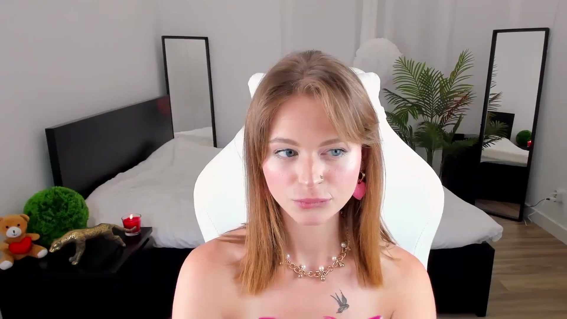 Gallery image thumbnail from AshleyBamby's myfreecams stream on, 09/03/2023, 19:36 image 4 of 20