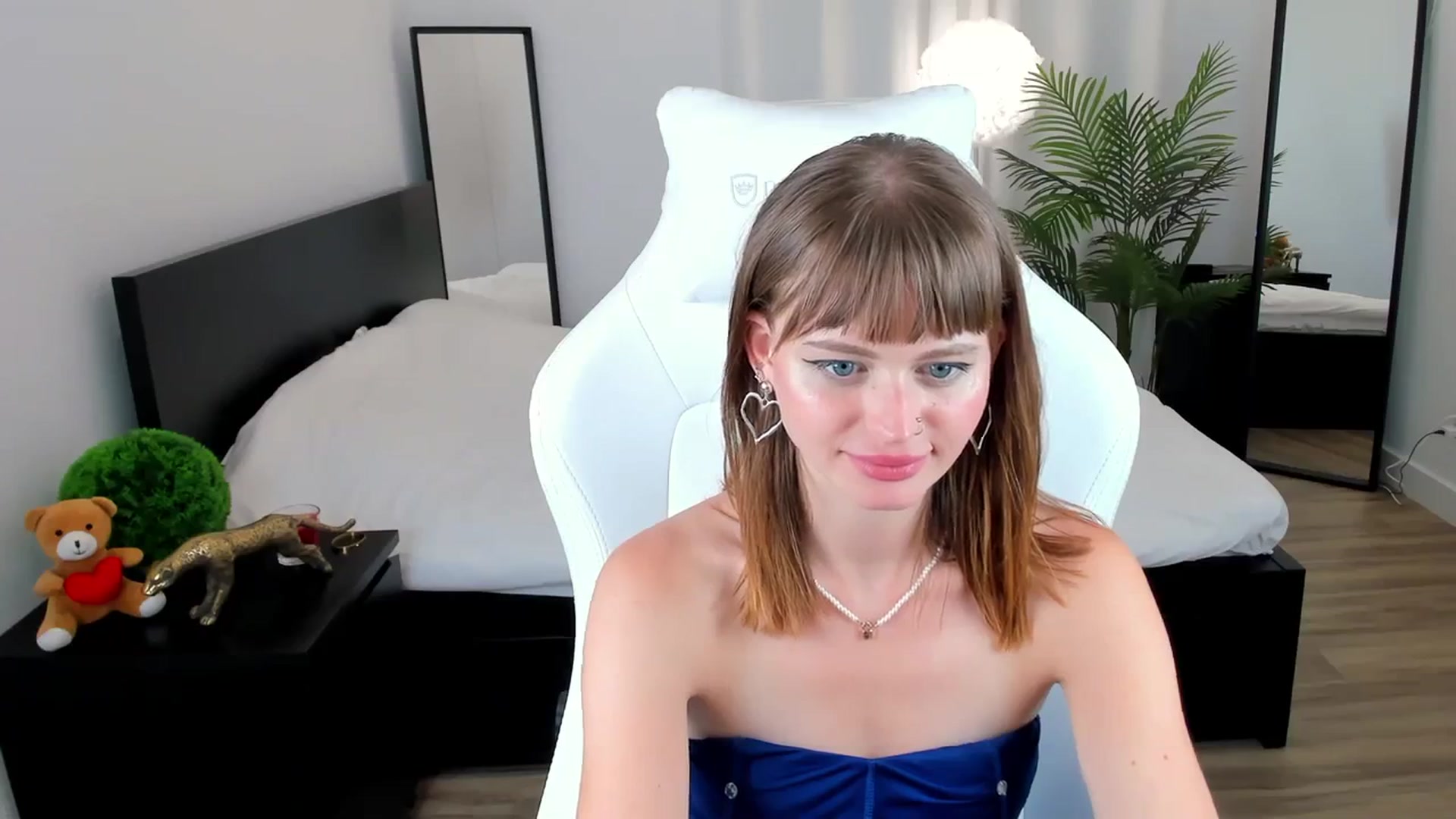 Gallery image thumbnail from AshleyBamby's myfreecams stream on, 09/06/2023, 21:43 image 20 of 20