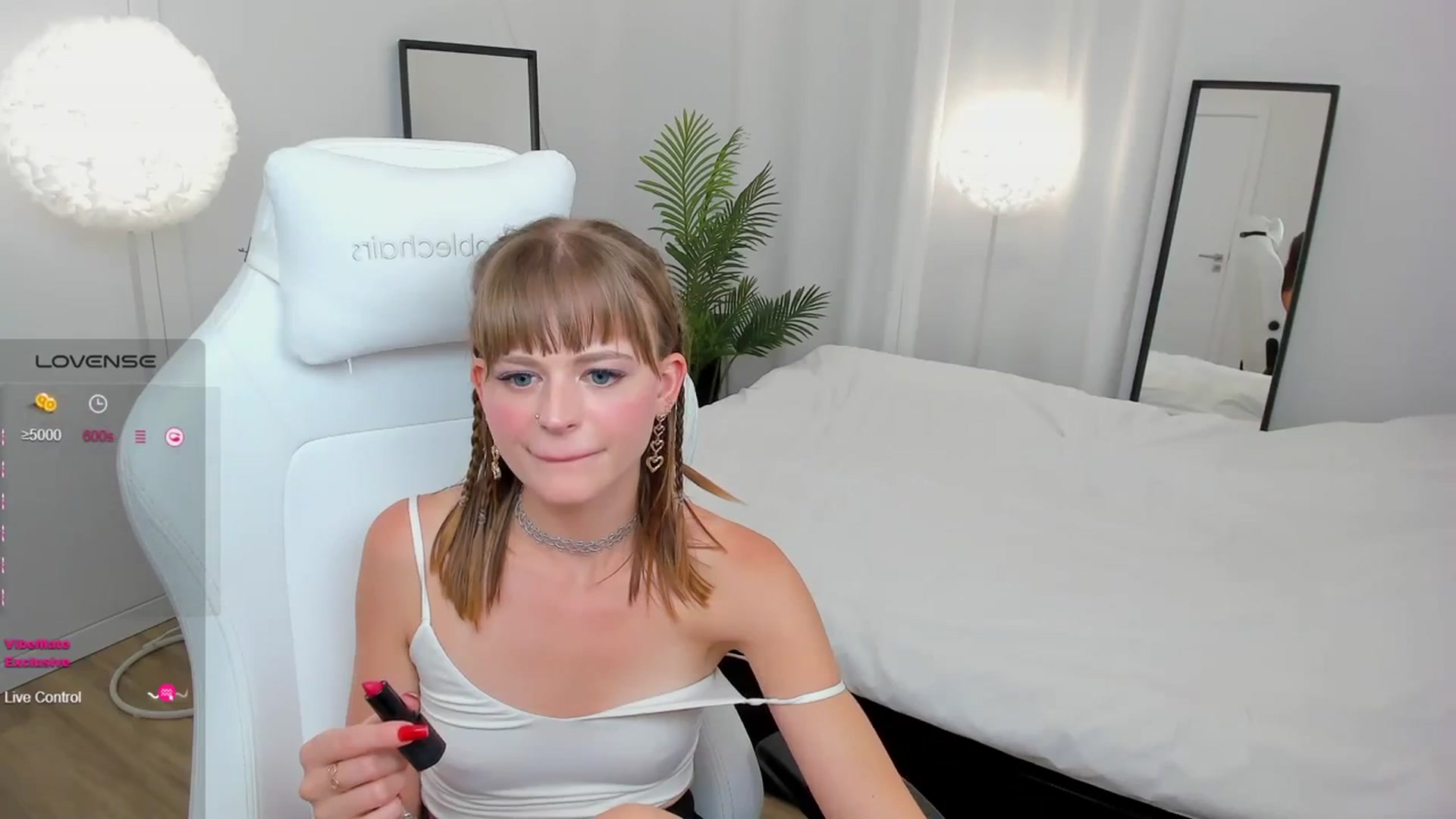 Gallery image thumbnail from AshleyBamby's myfreecams stream on, 09/16/2023, 23:57 image 14 of 20