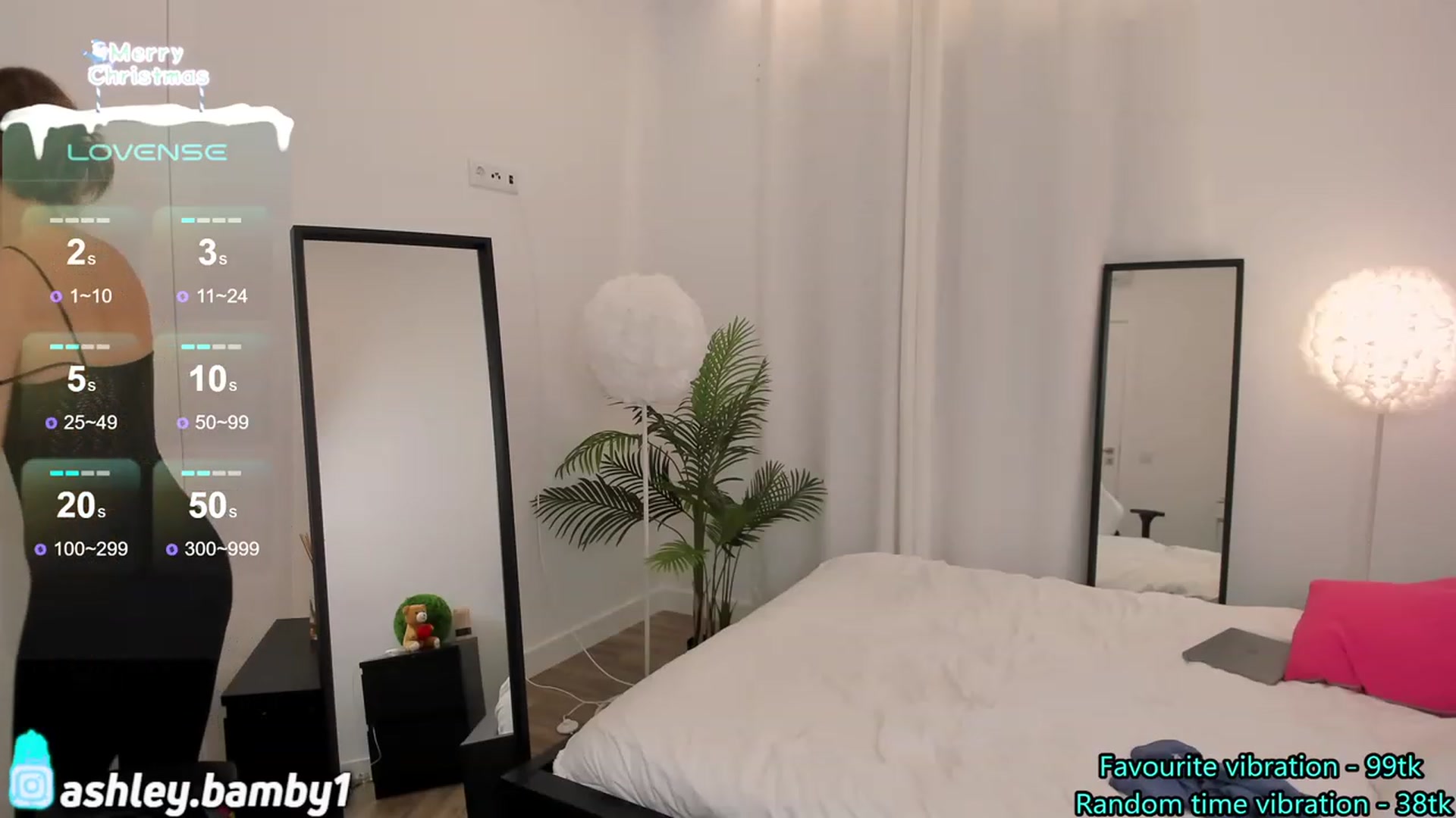 Gallery image thumbnail from AshleyBamby's myfreecams stream on, 12/20/2023, 18:31 image 20 of 20