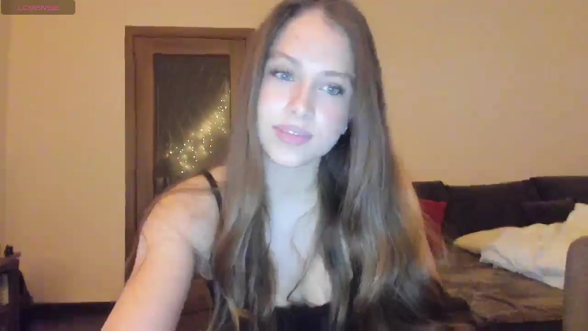 Gallery image thumbnail from AshleyBlush's myfreecams stream on, 12/16/2025, 22:40 image 2 of 20