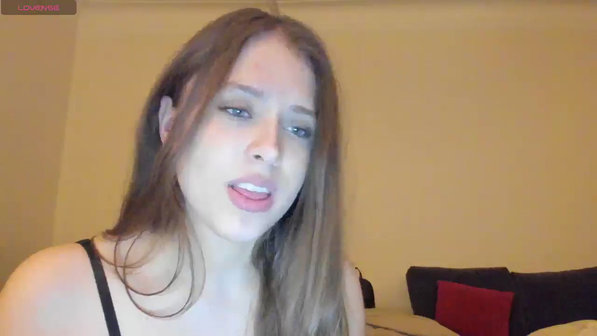 Gallery image thumbnail from AshleyBlush's myfreecams stream on, 12/17/2025, 02:47 image 6 of 20