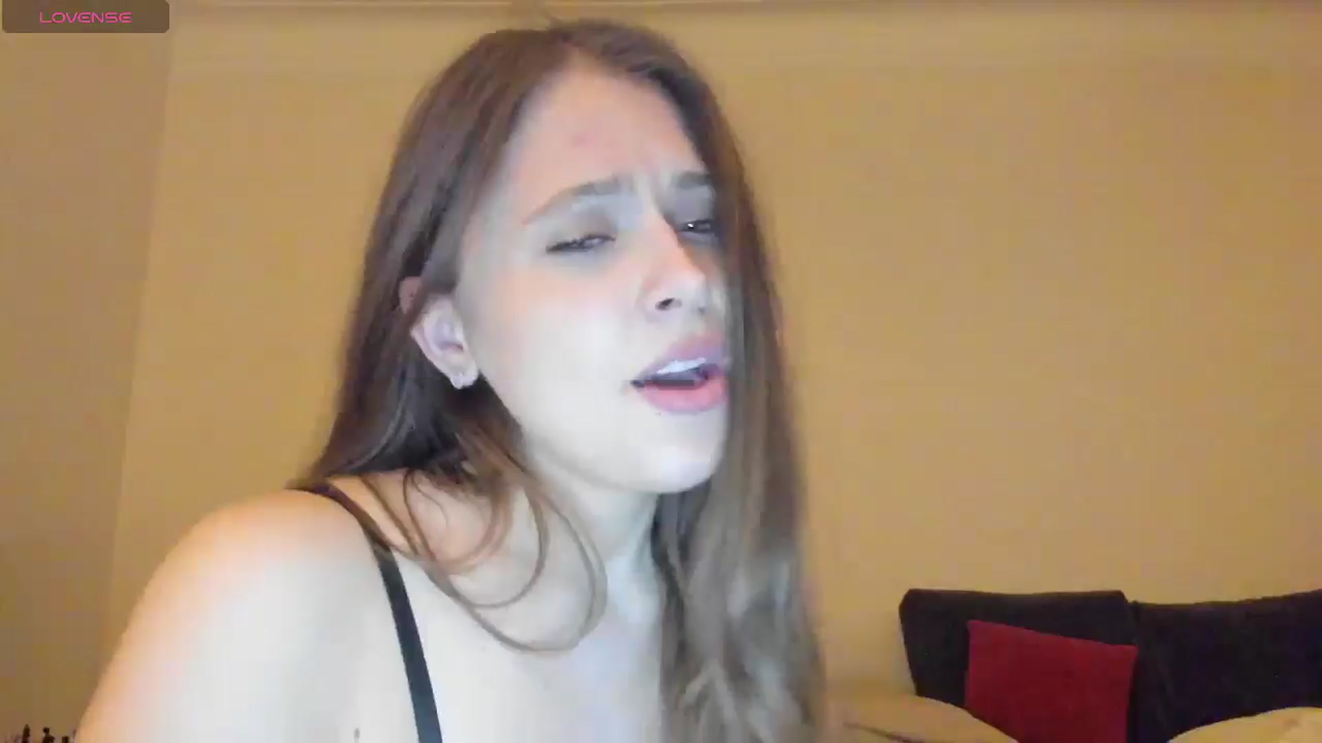 Gallery image thumbnail from AshleyBlush's myfreecams stream on, 12/17/2025, 02:47 image 5 of 20