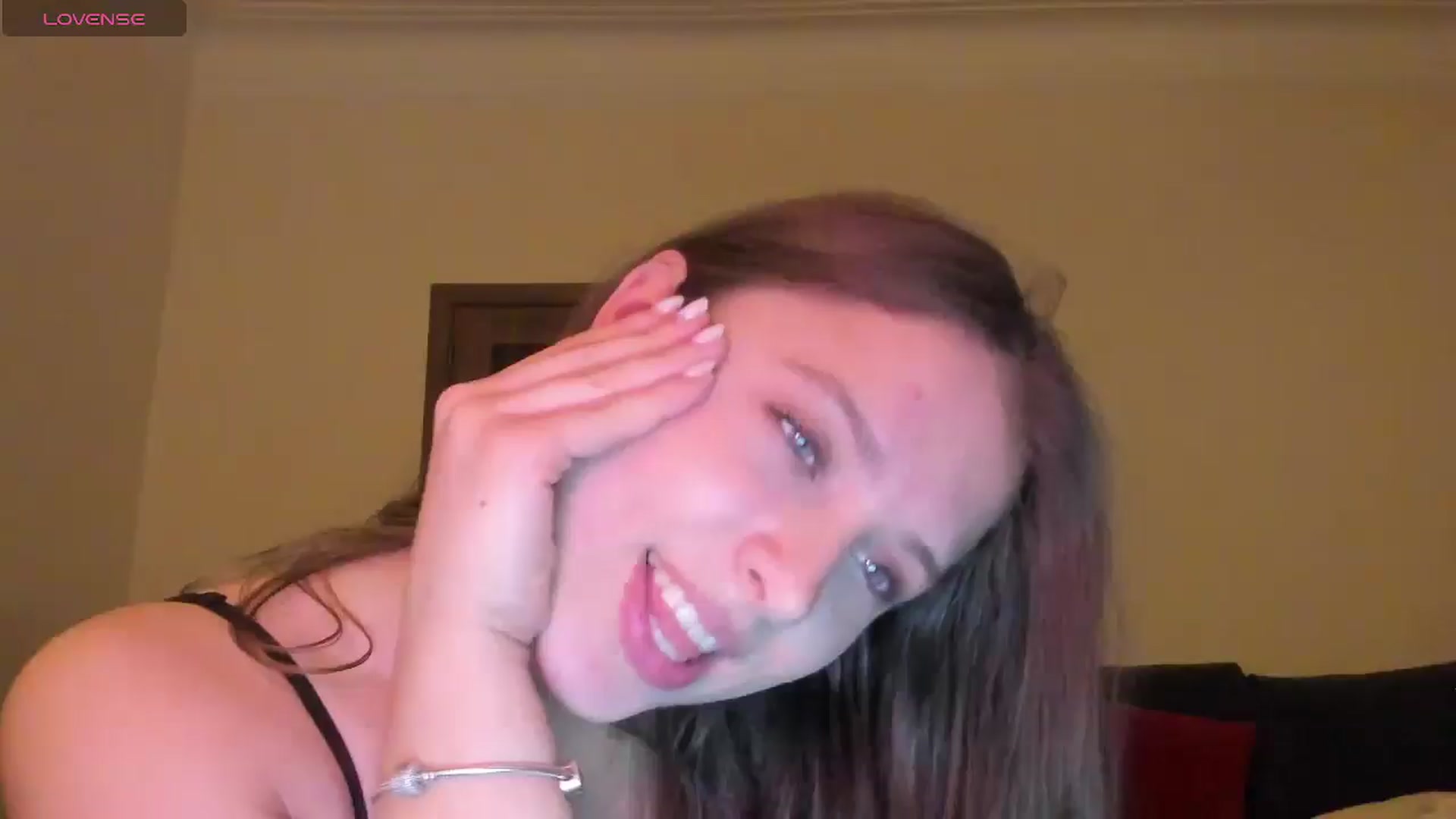 Gallery image thumbnail from AshleyBlush's myfreecams stream on, 12/17/2025, 02:47 image 11 of 20