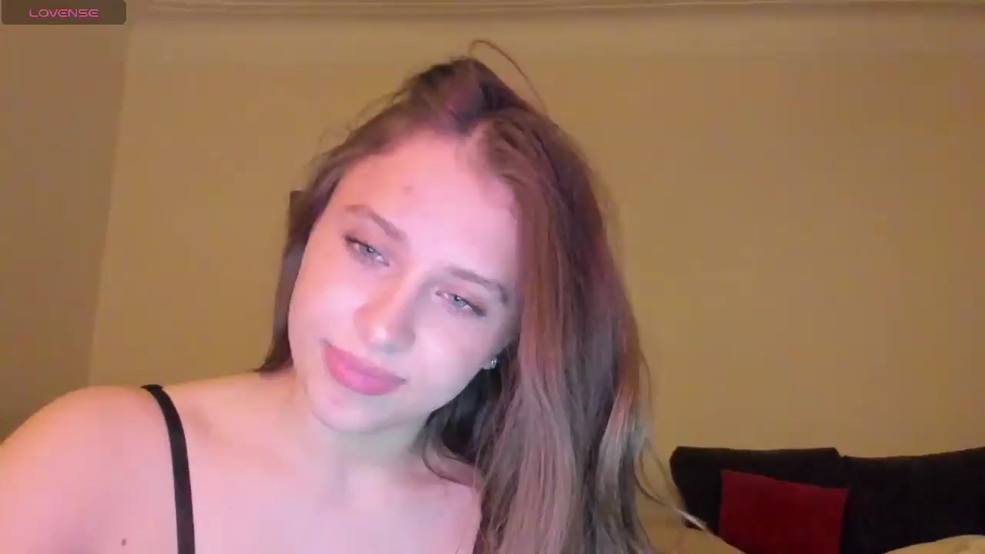 Gallery image thumbnail from AshleyBlush's myfreecams stream on, 12/17/2025, 02:47 image 19 of 20
