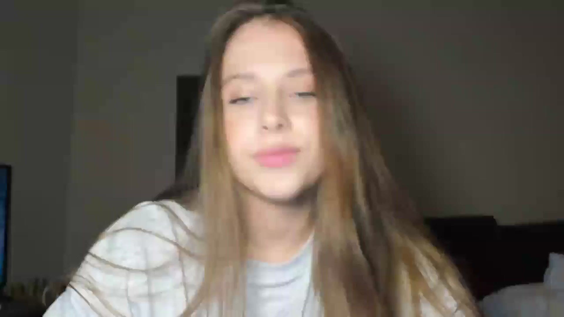 Gallery image thumbnail from AshleyBlush's myfreecams stream on, 12/17/2025, 22:33 image 2 of 20