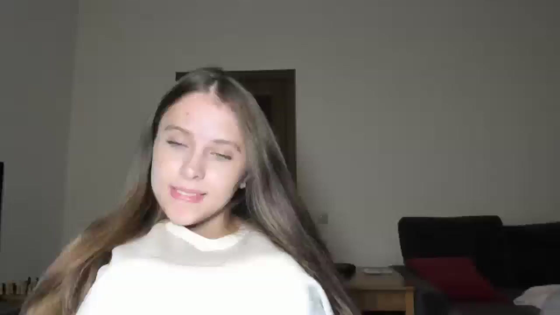 Gallery image thumbnail from AshleyBlush's myfreecams stream on, 12/18/2025, 03:20 image 17 of 20