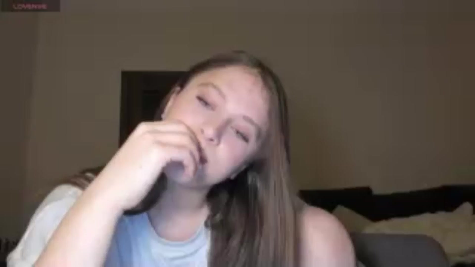 Gallery image thumbnail from AshleyBlush's myfreecams stream on, 12/19/2025, 20:43 image 19 of 20