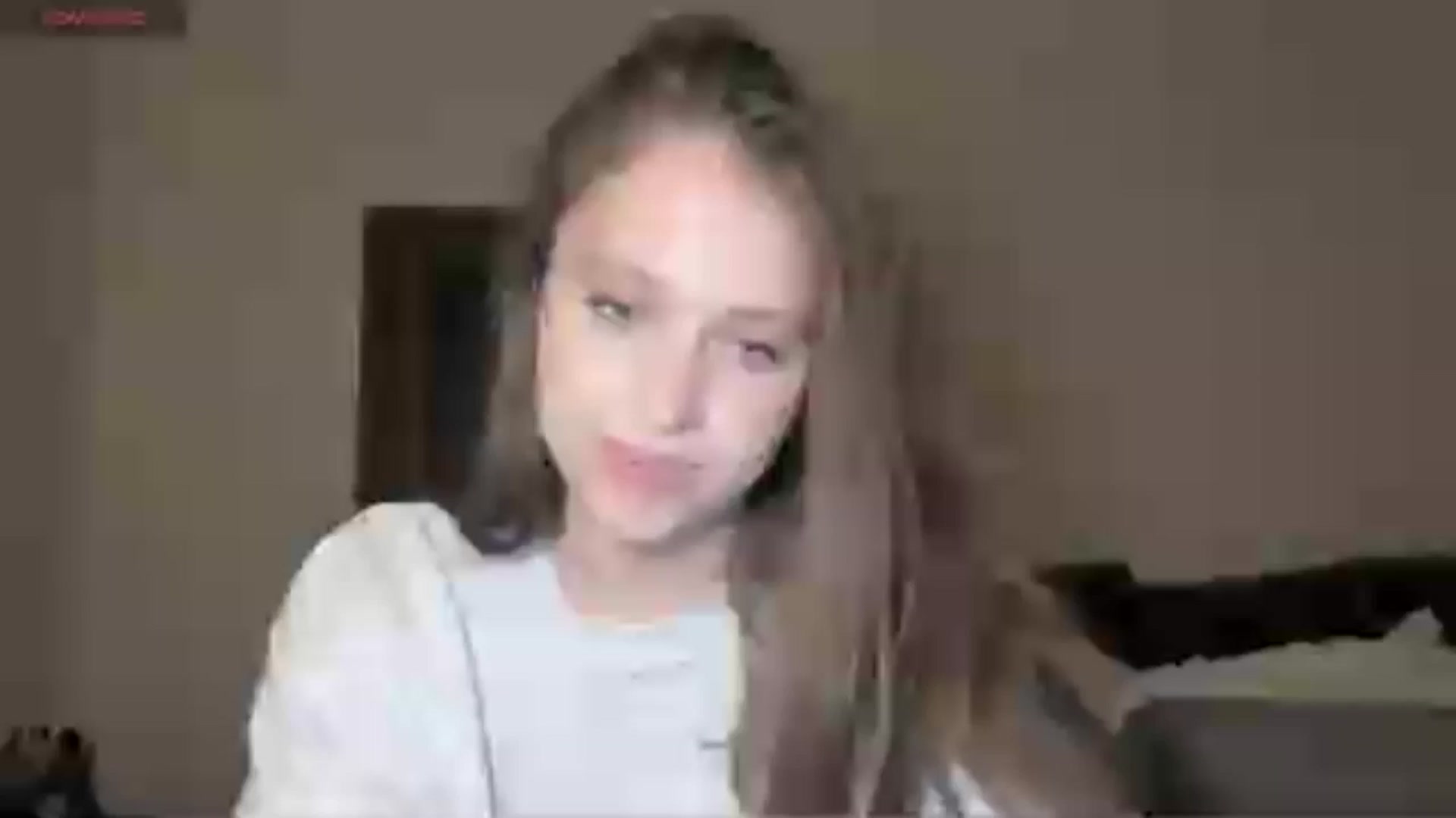 Gallery image thumbnail from AshleyBlush's myfreecams stream on, 12/19/2025, 21:18 image 15 of 20