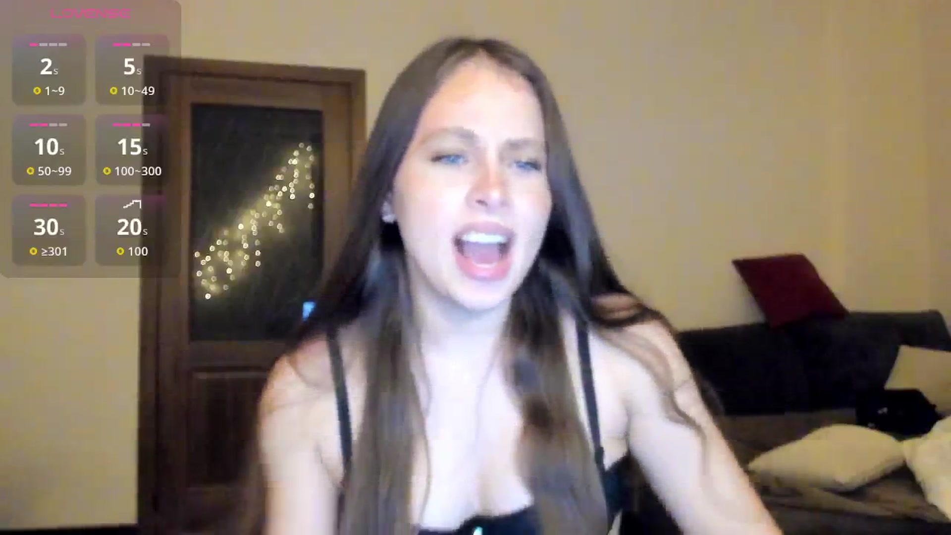 Gallery image thumbnail from AshleyBlush's myfreecams stream on, 12/26/2025, 21:02 image 3 of 20