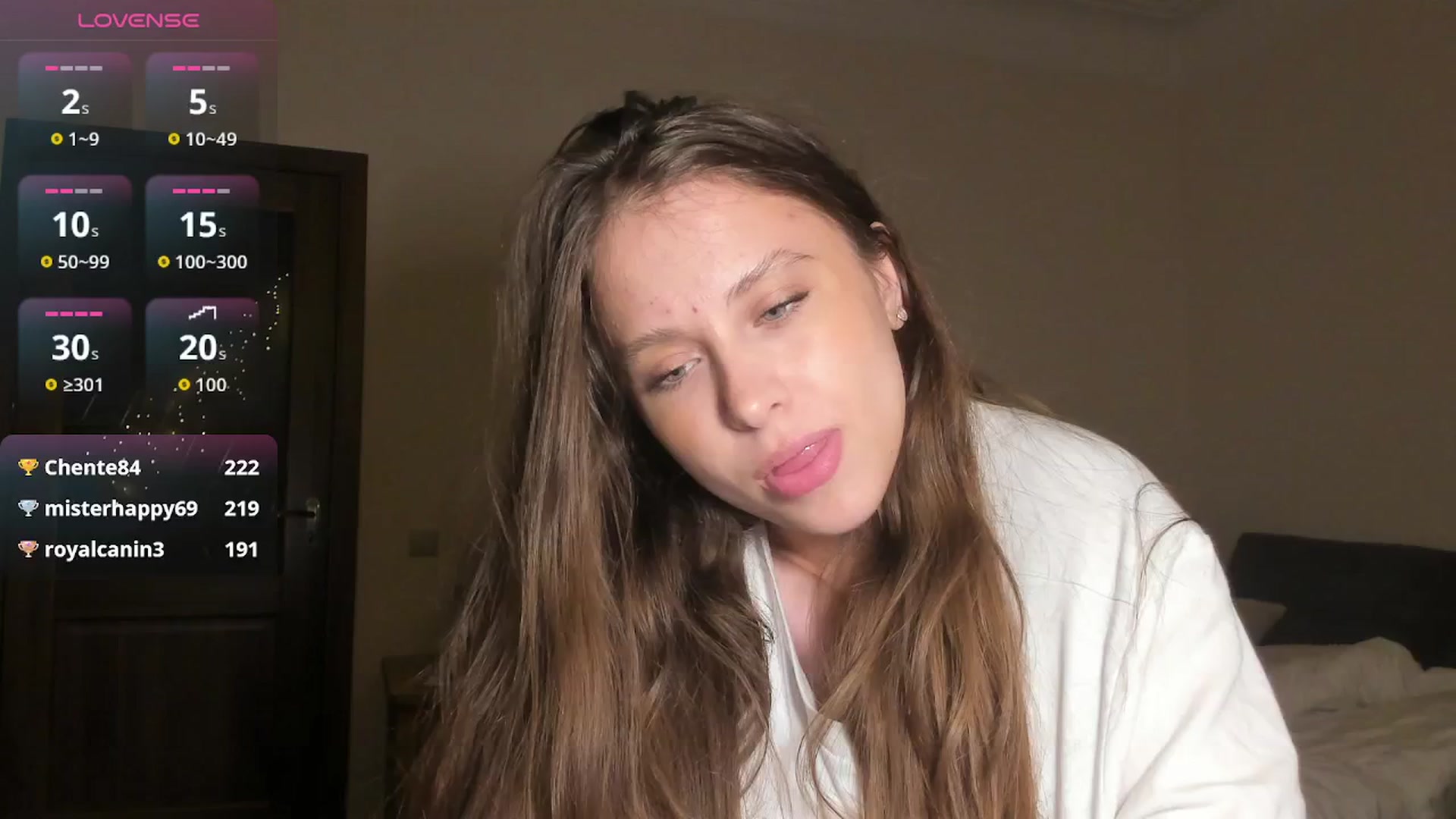 Gallery image thumbnail from AshleyBlush's myfreecams stream on, 12/29/2025, 24:03 image 12 of 20