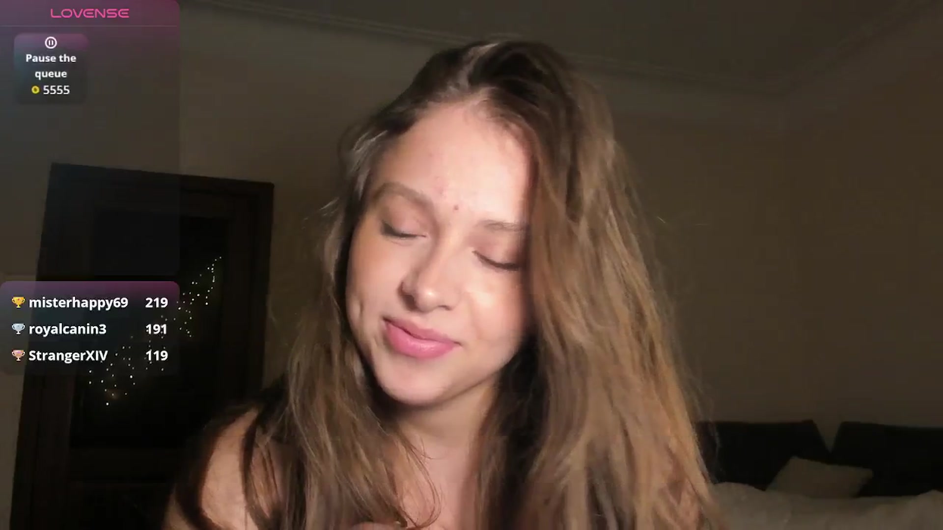 Gallery image thumbnail from AshleyBlush's myfreecams stream on, 12/29/2025, 24:03 image 7 of 20
