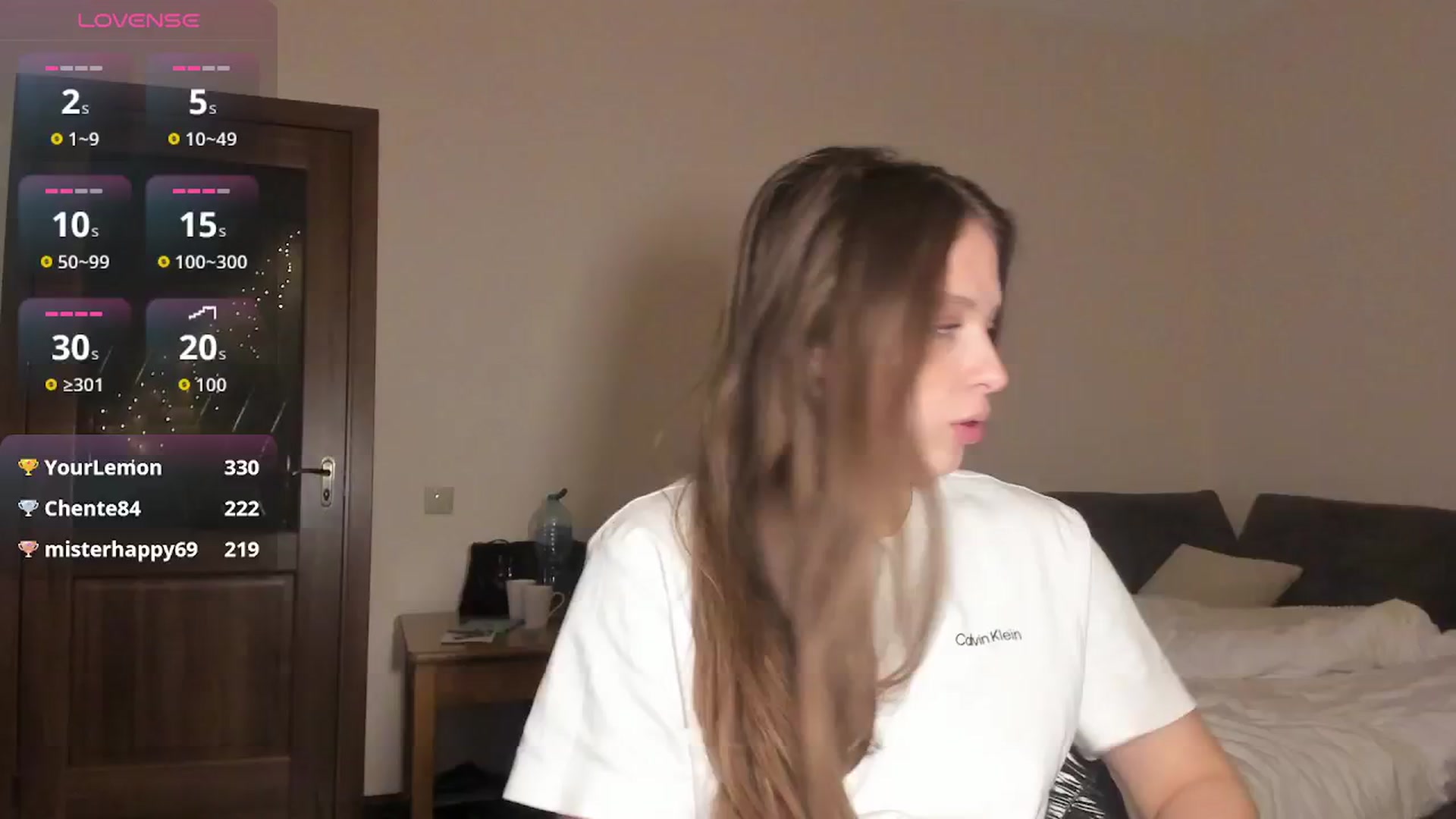 Gallery image thumbnail from AshleyBlush's myfreecams stream on, 12/29/2025, 02:12 image 15 of 20