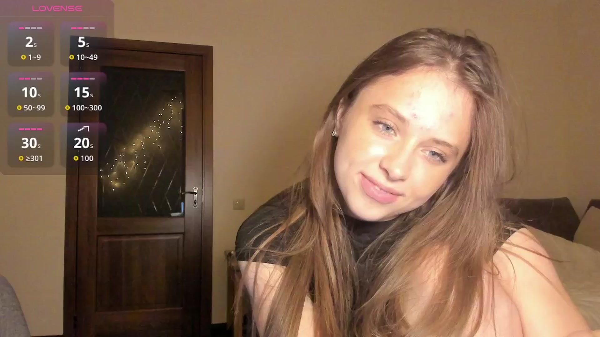 Gallery image thumbnail from AshleyBlush's myfreecams stream on, 12/31/2025, 24:02 image 17 of 20