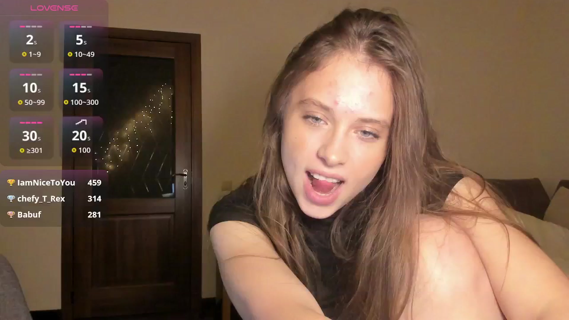 Gallery image thumbnail from AshleyBlush's myfreecams stream on, 12/31/2025, 24:02 image 16 of 20