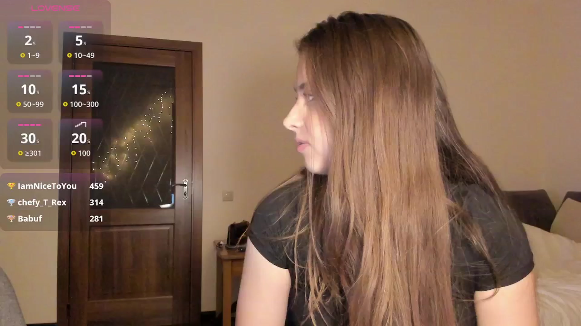 Gallery image thumbnail from AshleyBlush's myfreecams stream on, 12/31/2025, 24:02 image 12 of 20