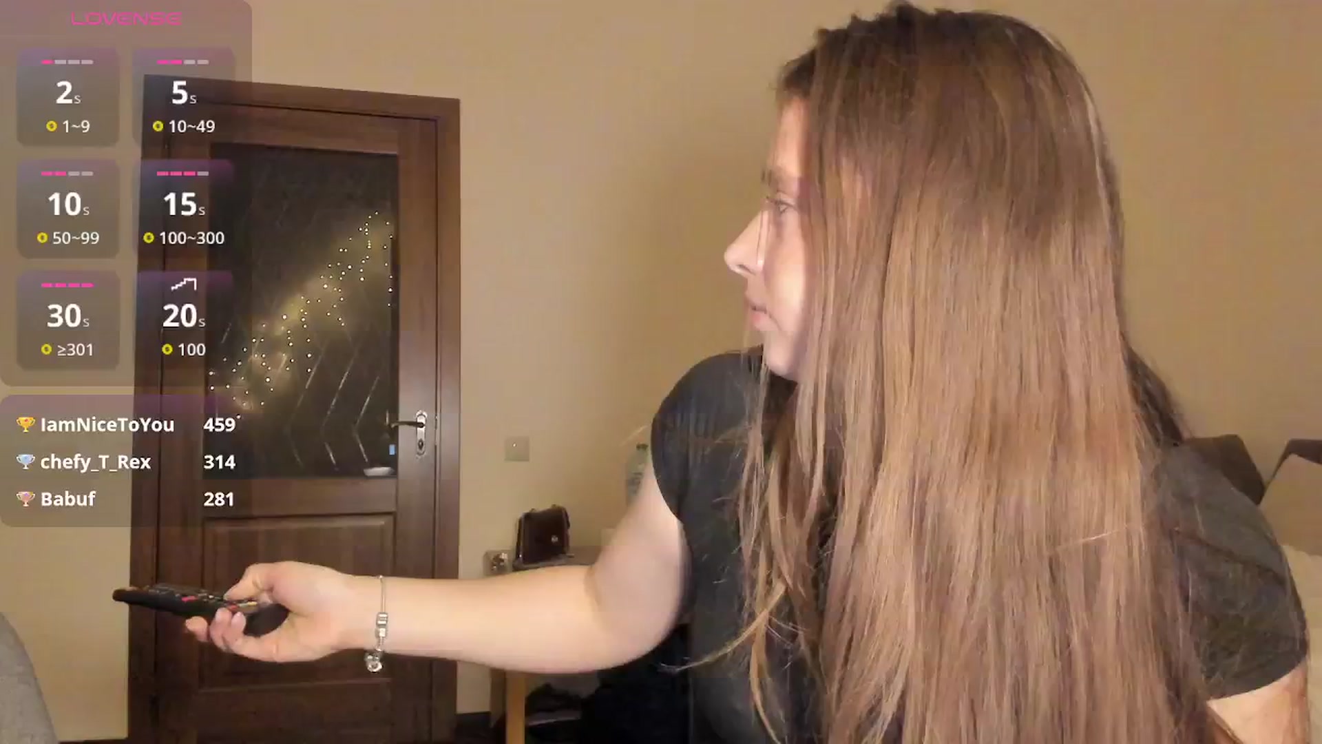 Gallery image thumbnail from AshleyBlush's myfreecams stream on, 12/31/2025, 24:02 image 11 of 20
