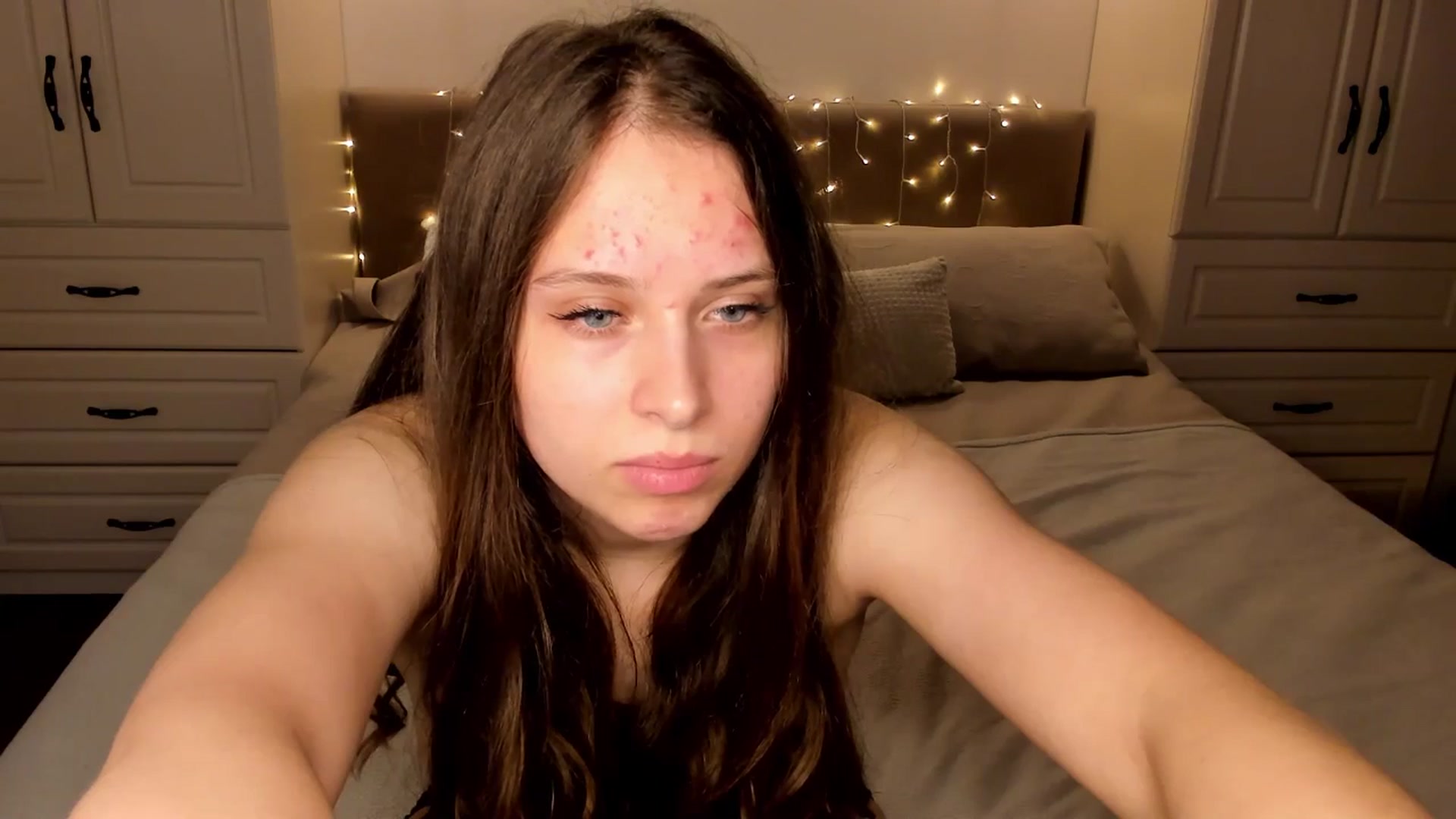 Gallery image thumbnail from AshleyBlush's myfreecams stream on, 04/21/2026, 03:07 image 19 of 20