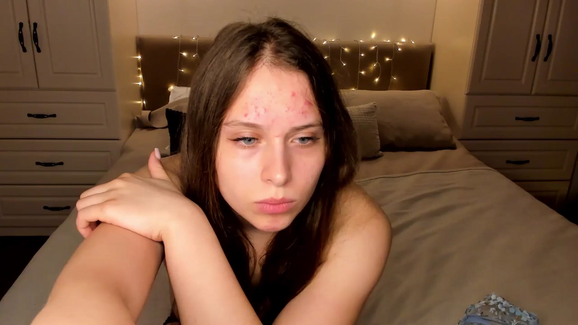 Gallery image thumbnail from AshleyBlush's myfreecams stream on, 04/21/2026, 03:07 image 20 of 20