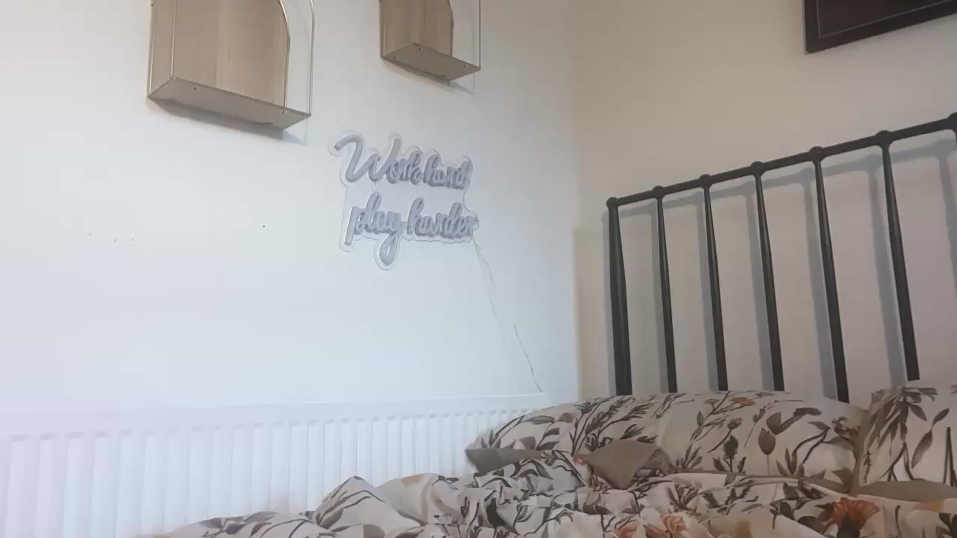 Gallery image thumbnail from AshleyCox's myfreecams stream on, 09/15/2026, 13:09 image 17 of 20