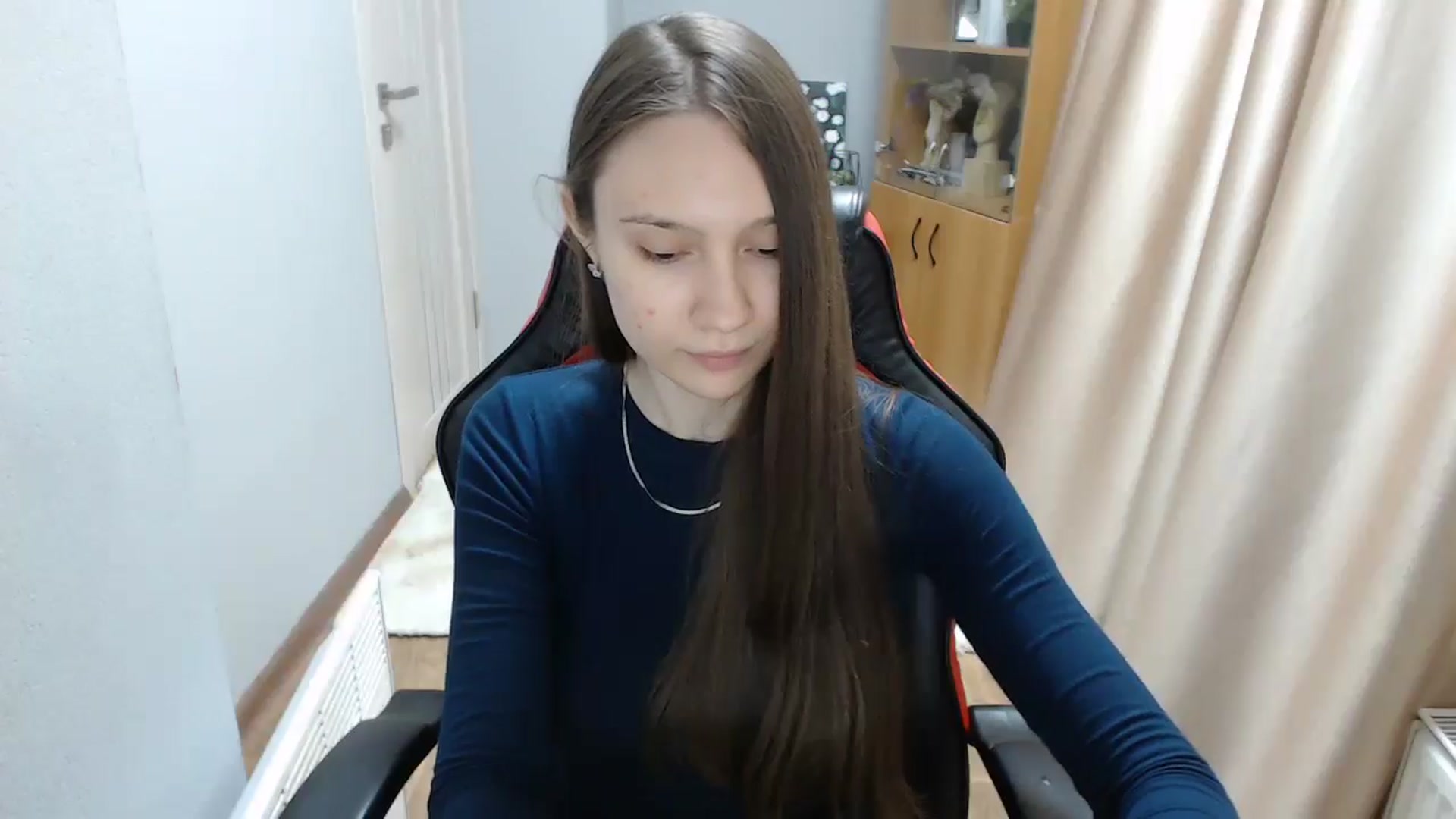 Gallery image thumbnail from AshleyDoll's myfreecams stream on, 04/13/2026, 11:06 image 16 of 20