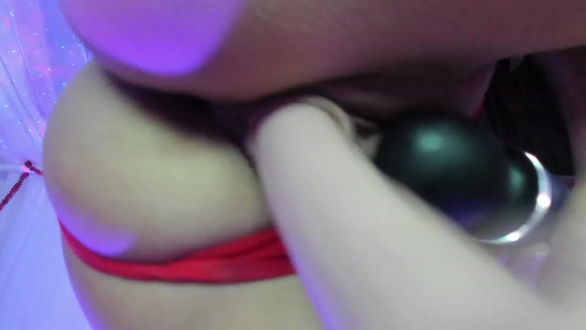 Gallery image thumbnail from AshleyJohnes's myfreecams stream on, 12/22/2022, 07:59 image 4 of 20