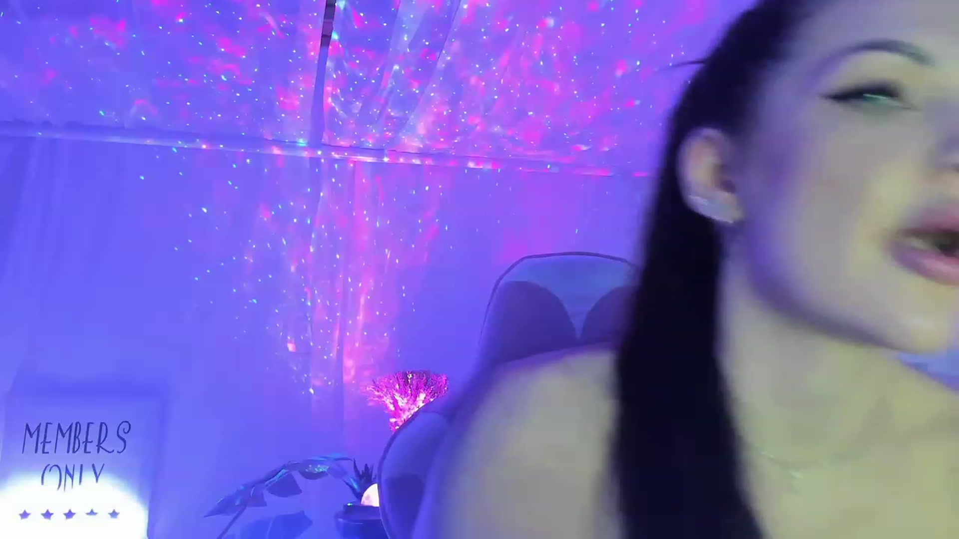 Gallery image thumbnail from AshleyJohnes's myfreecams stream on, 02/02/2023, 09:20 image 14 of 20