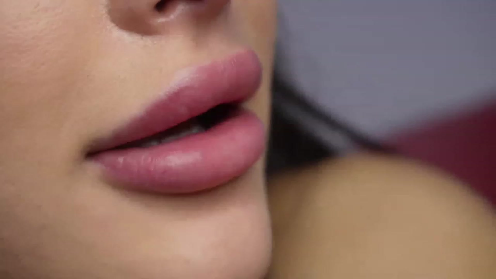 Gallery image thumbnail from AshleyJohnes's myfreecams stream on, 03/13/2023, 07:51 image 14 of 20