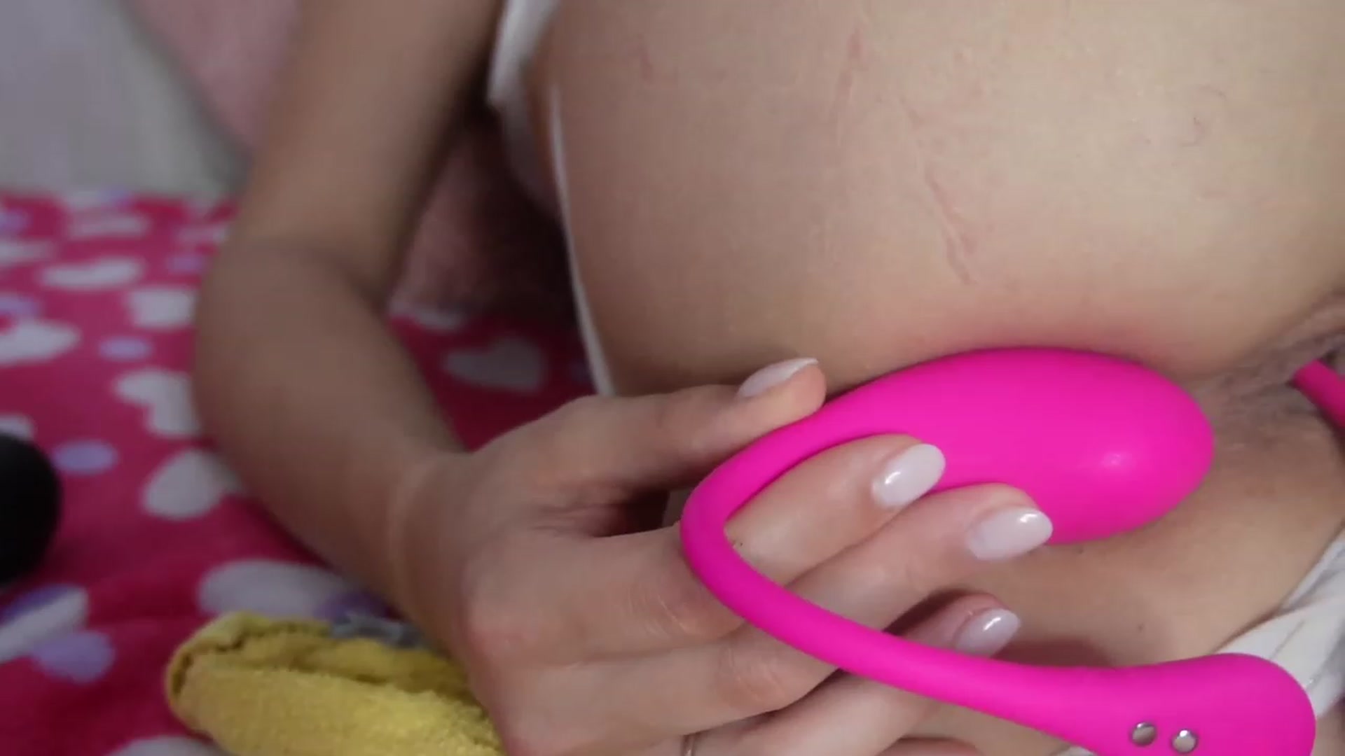 Gallery image thumbnail from AshleyJohnes's myfreecams stream on, 06/14/2023, 12:21 image 10 of 20