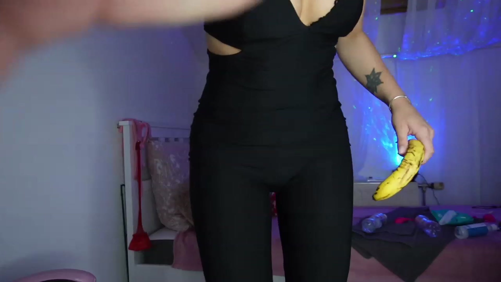 Gallery image thumbnail from AshleyJohnes's myfreecams stream on, 07/11/2023, 06:26 image 12 of 20